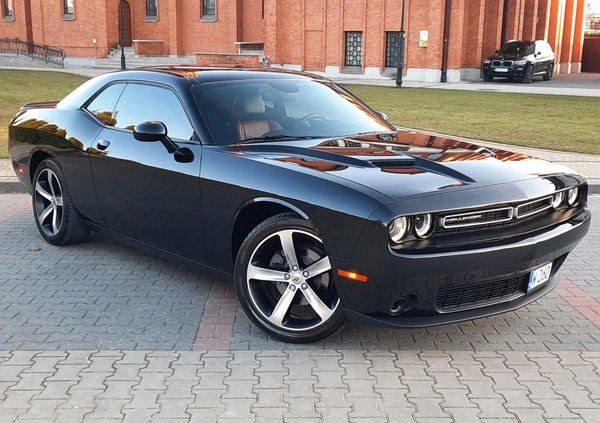 Dodge Challenger cena 135000 przebieg: 25993, rok produkcji 2019 z Jedlicze małe 742